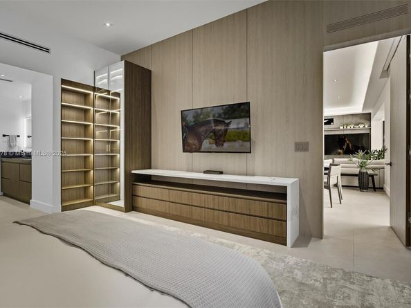 2301 Collins Ave 1634, Miami Beach FL 33139