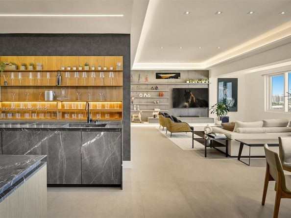 2301 Collins Ave 1634, Miami Beach FL 33139