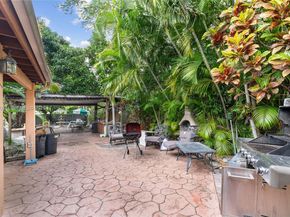 5951 SW 4th St, Miami FL 33144