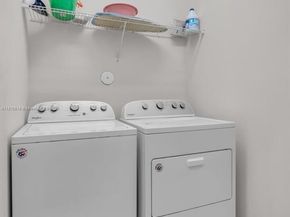 4754 Eucalyptus Dr, Hollywood FL 33021