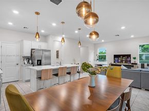 4754 Eucalyptus Dr, Hollywood FL 33021