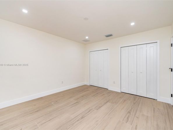 7101 E Troon Cir, Miami Lakes FL 33014