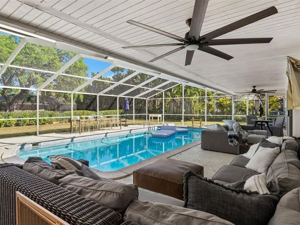 14725 SW 82nd Ave, Palmetto Bay FL 33158
