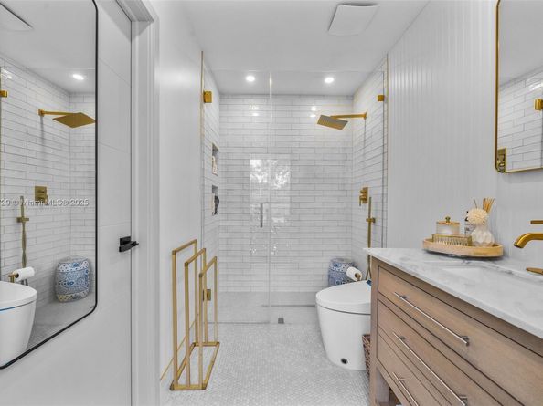 14725 SW 82nd Ave, Palmetto Bay FL 33158
