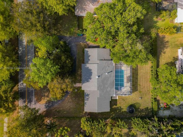 14725 SW 82nd Ave, Palmetto Bay FL 33158