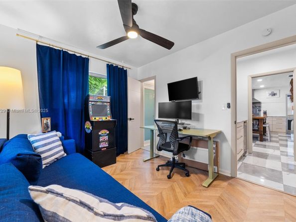 14725 SW 82nd Ave, Palmetto Bay FL 33158