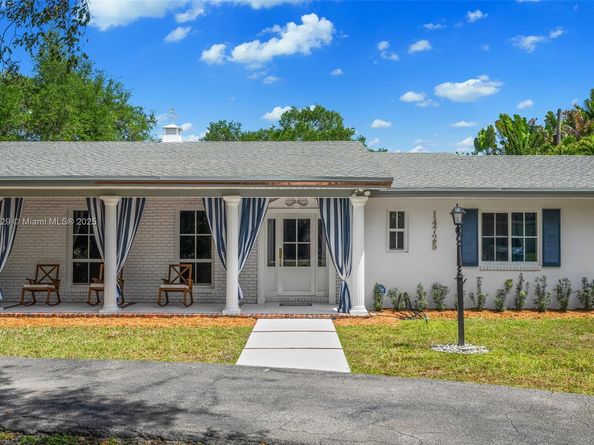 14725 SW 82nd Ave, Palmetto Bay FL 33158