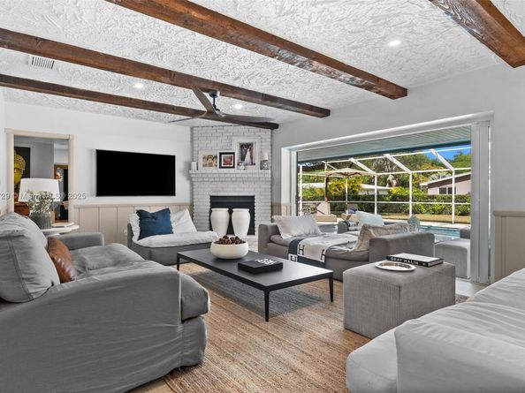 14725 SW 82nd Ave, Palmetto Bay FL 33158