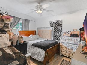 5724 Mckinley St, Hollywood FL 33021