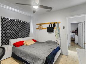 5724 Mckinley St, Hollywood FL 33021