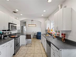 5724 Mckinley St, Hollywood FL 33021