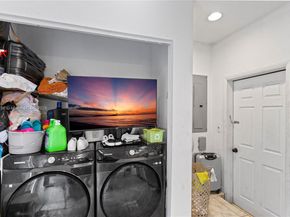 5724 Mckinley St, Hollywood FL 33021