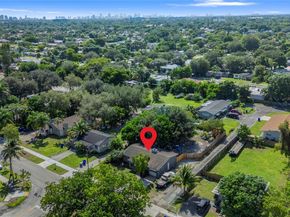 5724 Mckinley St, Hollywood FL 33021