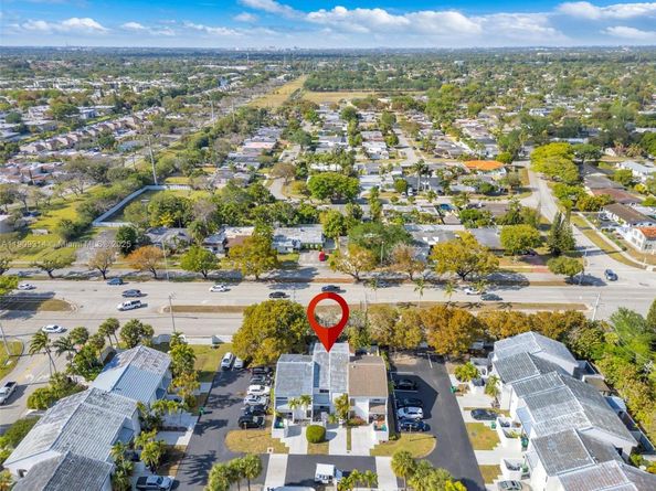 10215 SW 89th St, Miami FL 33176