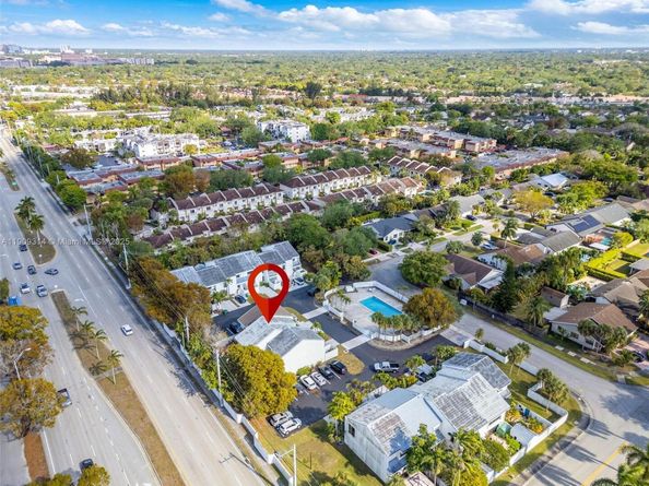 10215 SW 89th St, Miami FL 33176