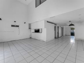 10215 SW 89th St, Miami FL 33176