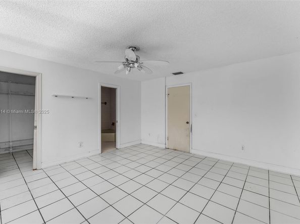 10215 SW 89th St, Miami FL 33176