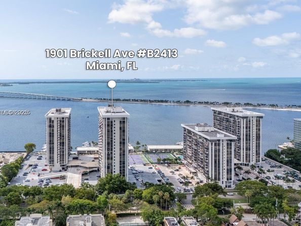 1901 Brickell Ave B2413, Miami FL 33129