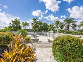 1551 N Flagler Dr 810, West Palm Beach FL 33401
