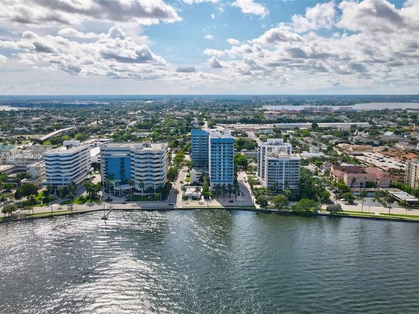 1551 N Flagler Dr 810, West Palm Beach FL 33401