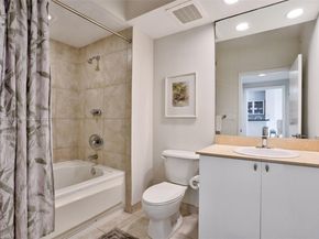 1551 N Flagler Dr 810, West Palm Beach FL 33401