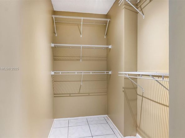 1701 SW 84th Ave, Miramar FL 33025