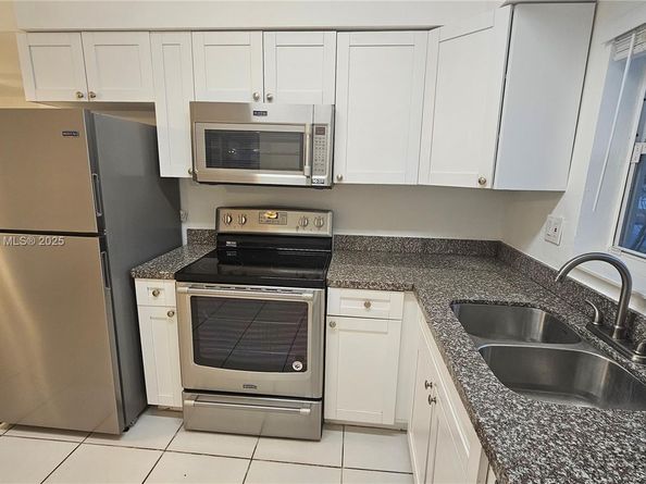 7805 Juniper St, Miramar FL 33023