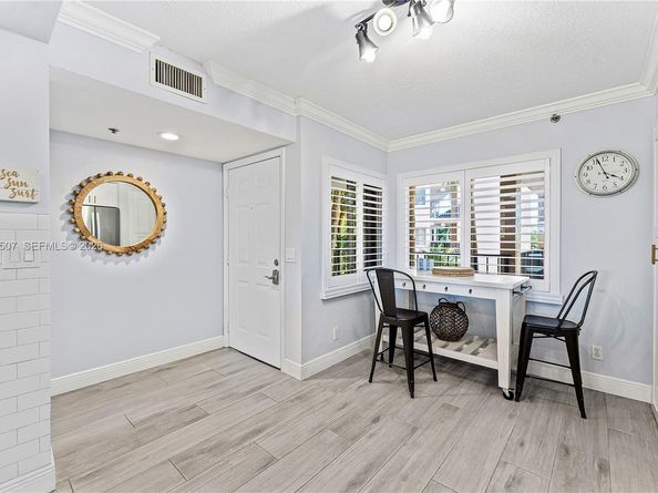 275 Palm Ave B207, Jupiter FL 33477