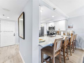 275 Palm Ave B207, Jupiter FL 33477