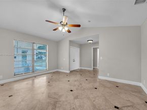 867 Ramblewood Dr, Coral Springs FL 33071