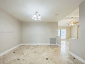 867 Ramblewood Dr, Coral Springs FL 33071