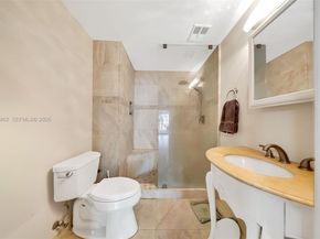 10341 Orange Ct, Pembroke Pines FL 33026