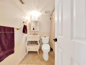 10341 Orange Ct, Pembroke Pines FL 33026