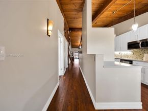 10341 Orange Ct, Pembroke Pines FL 33026