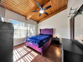 10341 Orange Ct, Pembroke Pines FL 33026