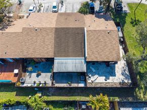 10341 Orange Ct, Pembroke Pines FL 33026