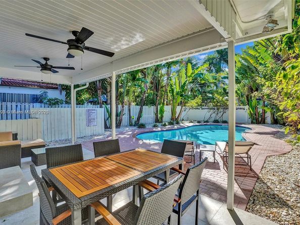 1640 Jefferson St, Hollywood FL 33020