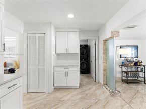 1823 SW 29th St, Fort Lauderdale FL 33315