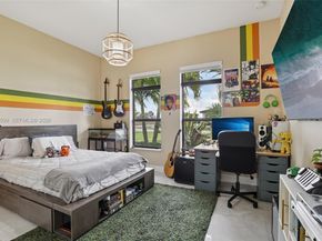 13203 SW 228th St, Miami FL 33170