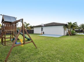 13203 SW 228th St, Miami FL 33170