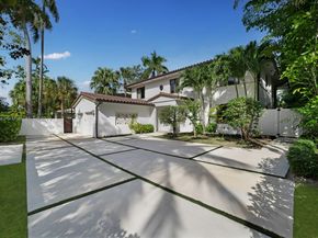 5735 N Bay Rd, Miami Beach FL 33140