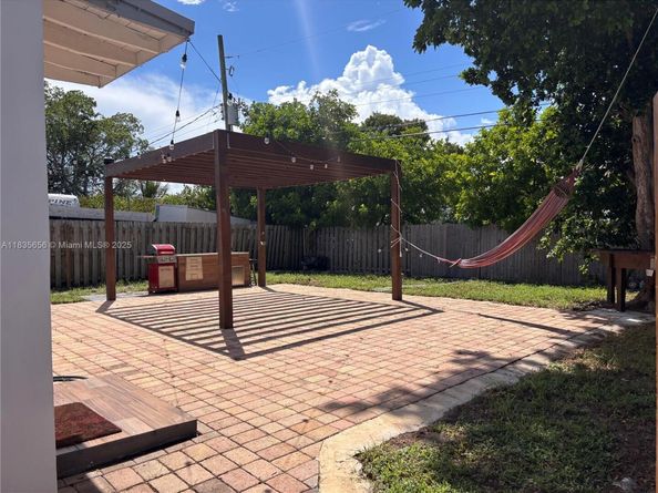 5301 NE 17th Ave, Pompano Beach FL 33064