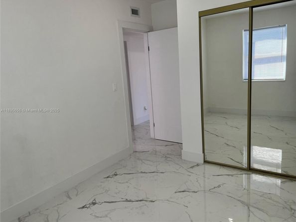 5301 NE 17th Ave, Pompano Beach FL 33064