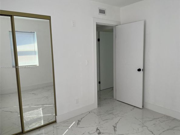 5301 NE 17th Ave, Pompano Beach FL 33064