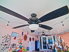 10471 SW 174th Ter, Miami FL 33157