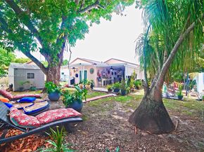 10471 SW 174th Ter, Miami FL 33157