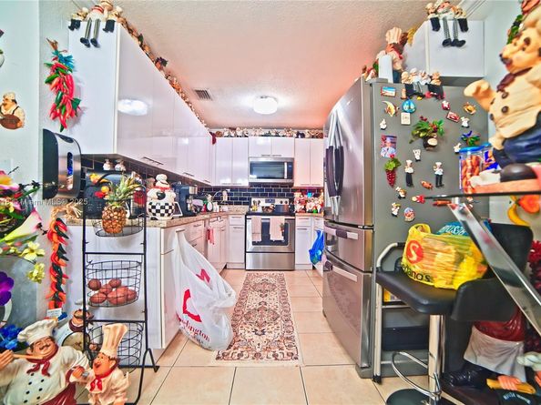 10471 SW 174th Ter, Miami FL 33157