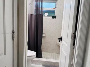 4371 SW 14th St, Miami FL 33134