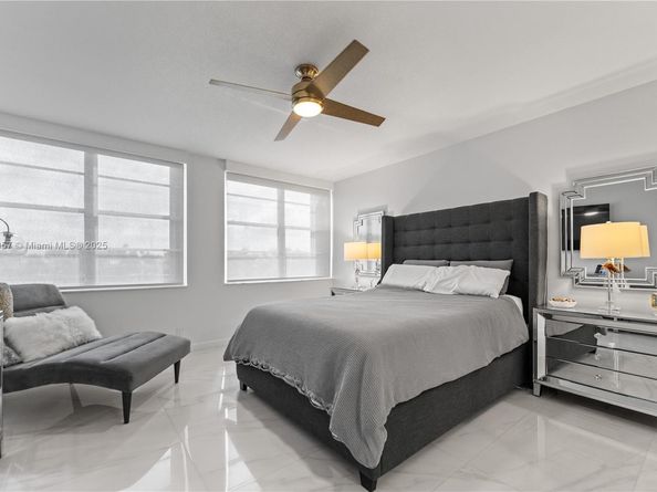 5660 Collins Ave 2A, Miami Beach FL 33140