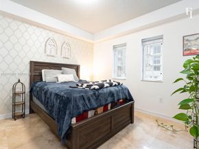 322 Madeira Ave 405, Coral Gables FL 33134